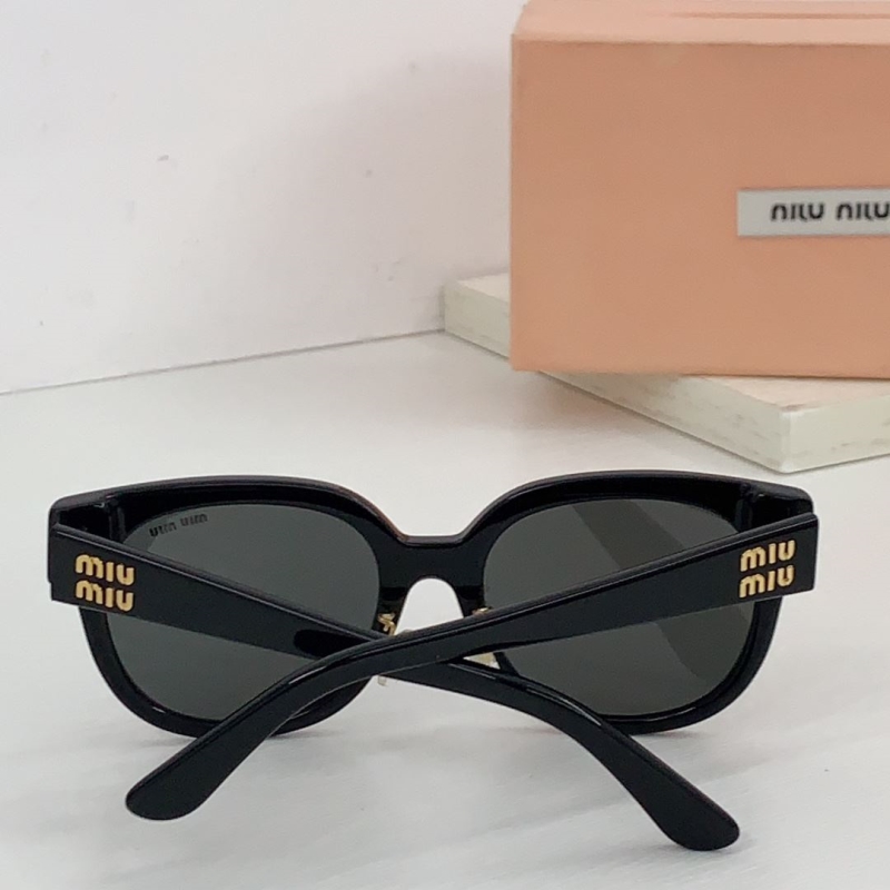 Miu miu Sunglasses